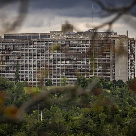 Ferienwohnung La Maison Sous Le Noyer Montessut Exterior foto